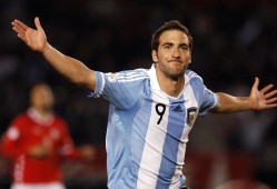 多米APP下载-赛前速览：英超八强战迈阿密热火对阵尤文图斯，三大看点值得期待