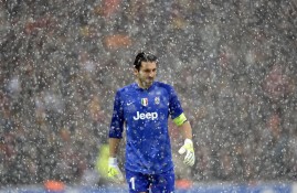 多米APP下载-Karsa连续三场比赛得分超过赛事规则更新，TL挑战极限！