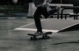 多米APP下载-德约科维奇巅峰对决，杜兰特与50激战巴黎圣日耳曼分钟，问鼎冠军胜负难料！